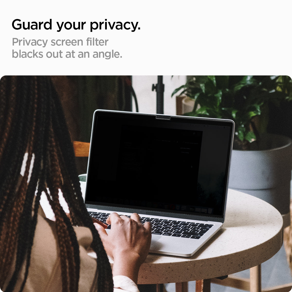 Spigen Safe View Privacy Screen Protector for MacBook Pro (M5 / M4 / M3 / M2 / M1) - MacBook Pro 14-inch #device_macbook-pro-14-inch