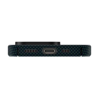 Benks Aurora ArmorAir Case built with Kevlar® for iPhone 16 Pro