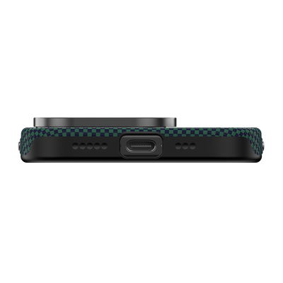 Benks Aurora ArmorPro Case built with Kevlar® for iPhone 16 Pro Max