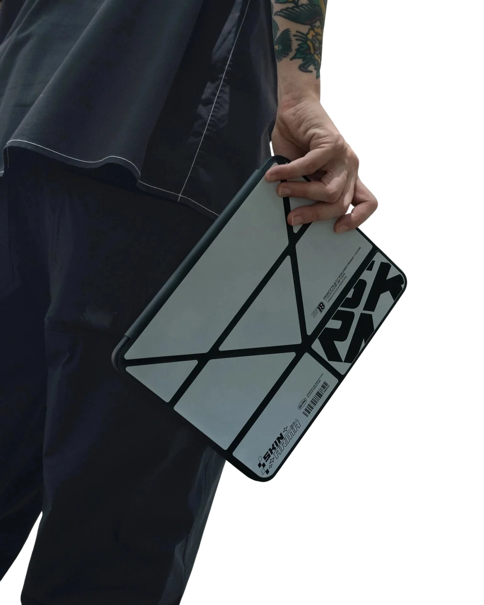 حافظة Skinarma KIRA KOBAI لجهاز iPad Pro 11 بوصة M5 / M4
