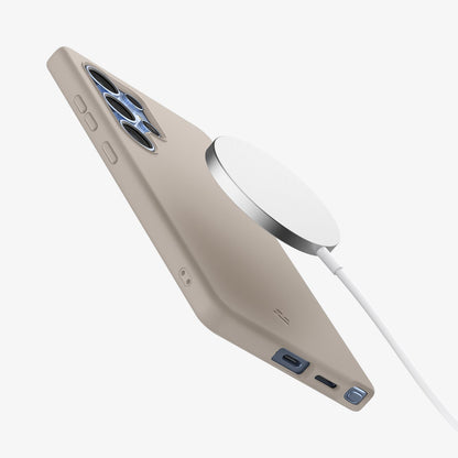 Spigen Silicone Fit (MagFit) Case for Samsung Galaxy S25 Ultra