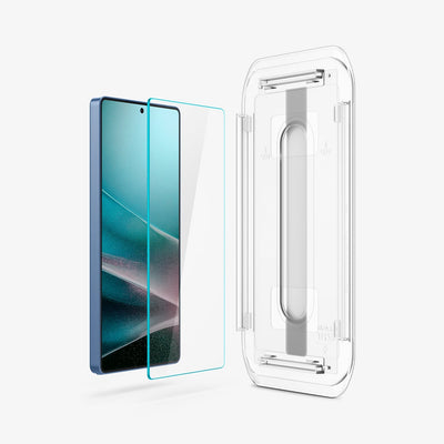 Spigen واقي شاشة GLAS.tR EZ Fit لهاتف Samsung Galaxy S25 Ultra - عبوة من قطعتين