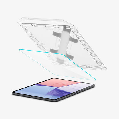 Spigen iPad Pro M5 / M4 GLAS.tR EZ Fit Screen Protector