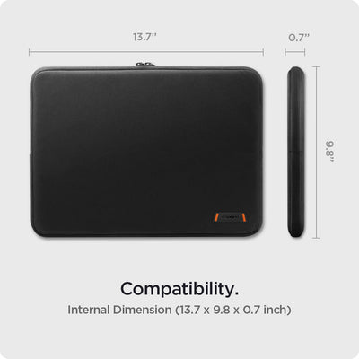 حافظة Spigen Basic Laptop Pouch بحجم 14"