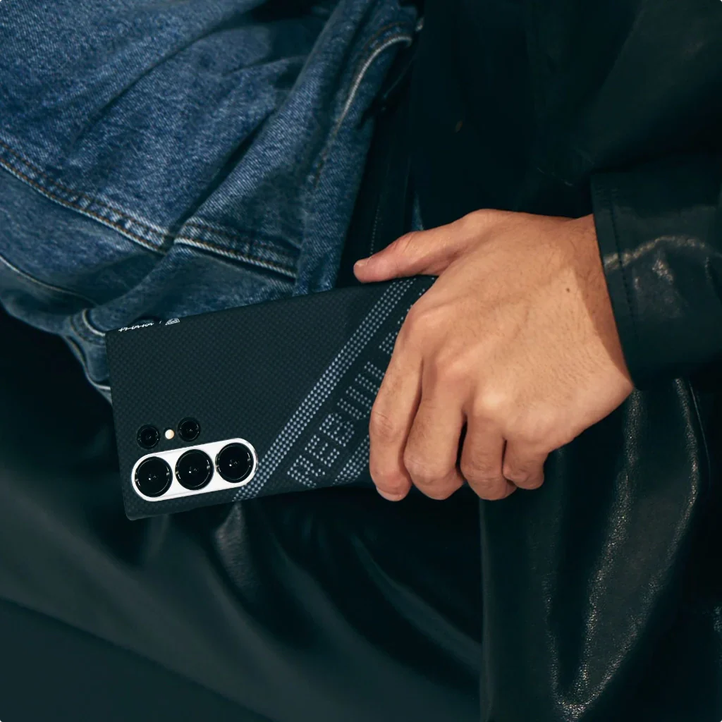 حافظة Pitaka Re-TROS Tactile Woven لهاتف iPhone 16 Pro